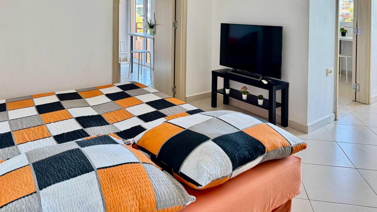 Orange Corner Apartment Sarandë Exterior foto