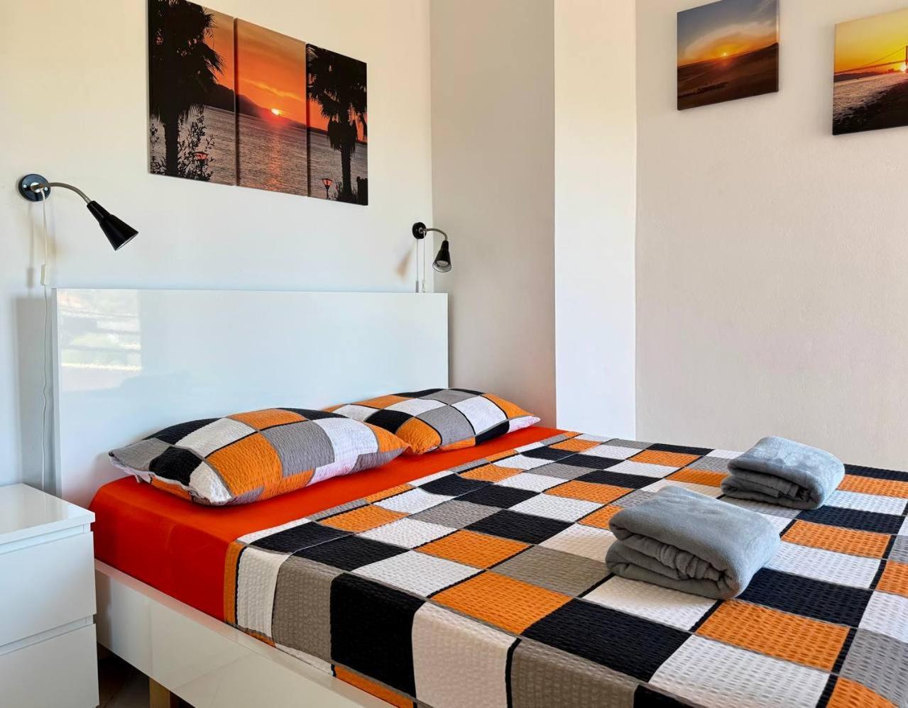 Orange Corner Apartment Sarandë Exterior foto