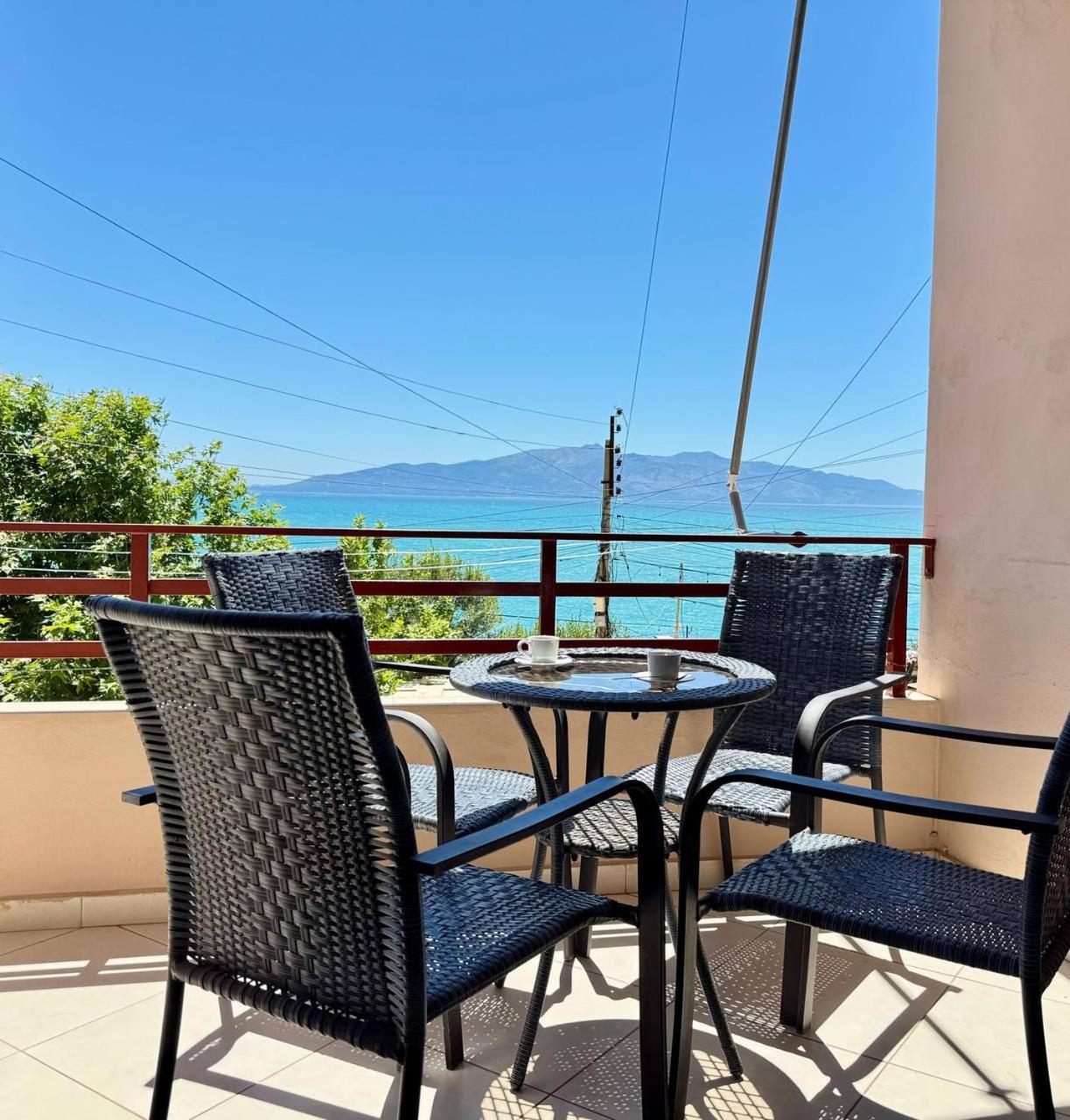Orange Corner Apartment Sarandë Exterior foto