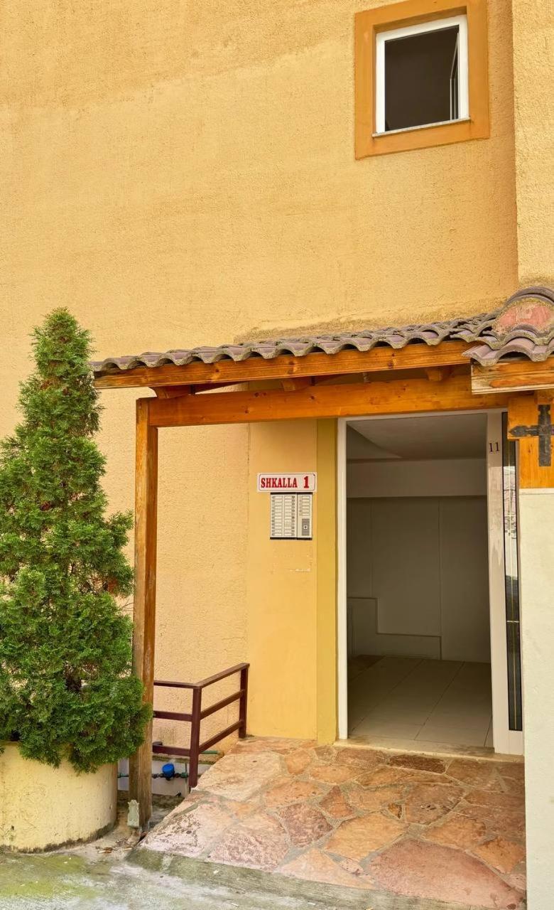 Orange Corner Apartment Sarandë Exterior foto